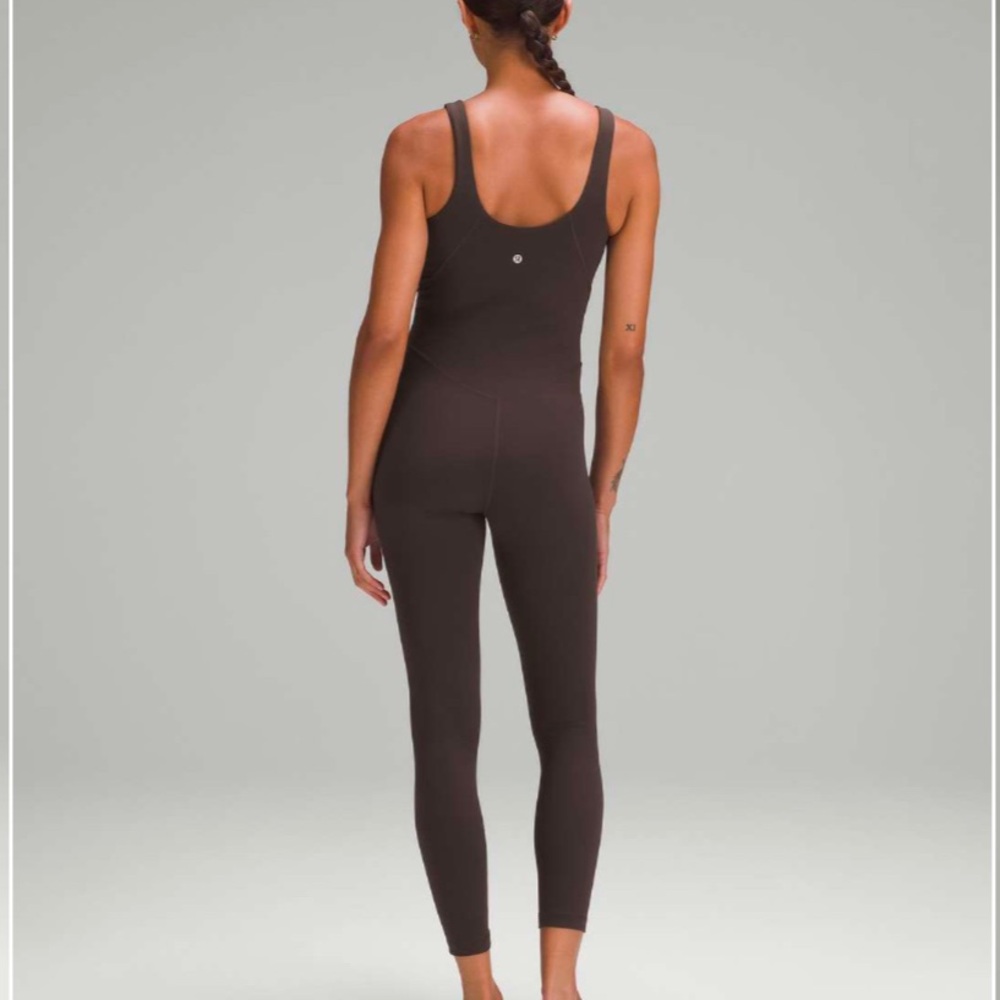 Lululemon Align Bodysuit 25"
Espresso